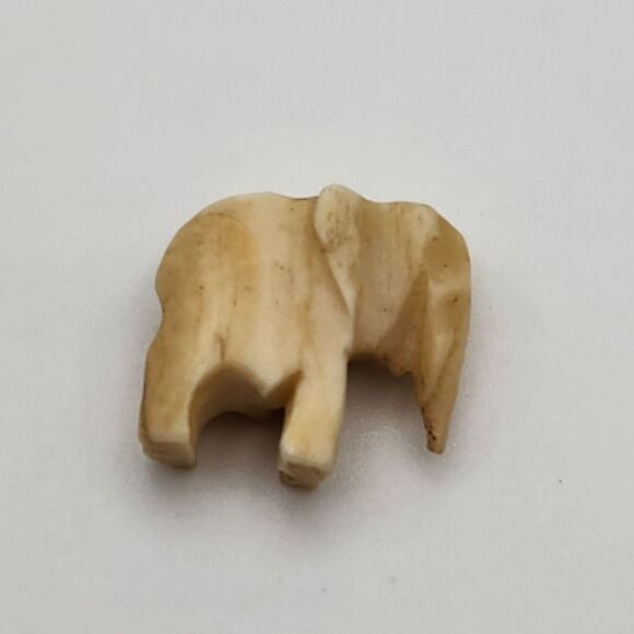 Vintage Carved Bone Elephant Bead - Picture 2 of 5